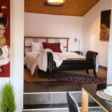 Horská chata Casa Aguar: Acogedora Casa De Invitados En El Bosque *