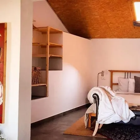 Horská chata Casa Aguar: Acogedora Casa De Invitados En El Bosque