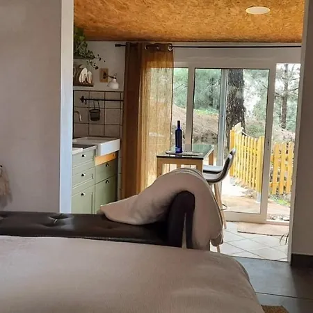 Chalet Casa Aguar: Acogedora Casa De Invitados En El Bosque *