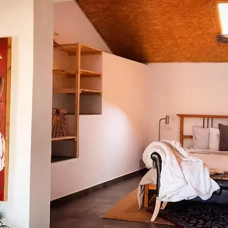 Casa Aguar: Acogedora Casa De Invitados En El Bosque Barrial